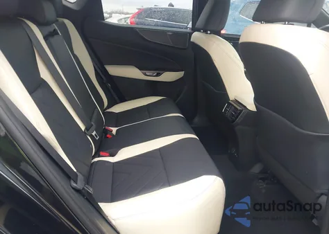 2022 Lexus Nx 350 Luxury z USA, uszkodzony, nr VIN 2T2HGCEZ3NC011753